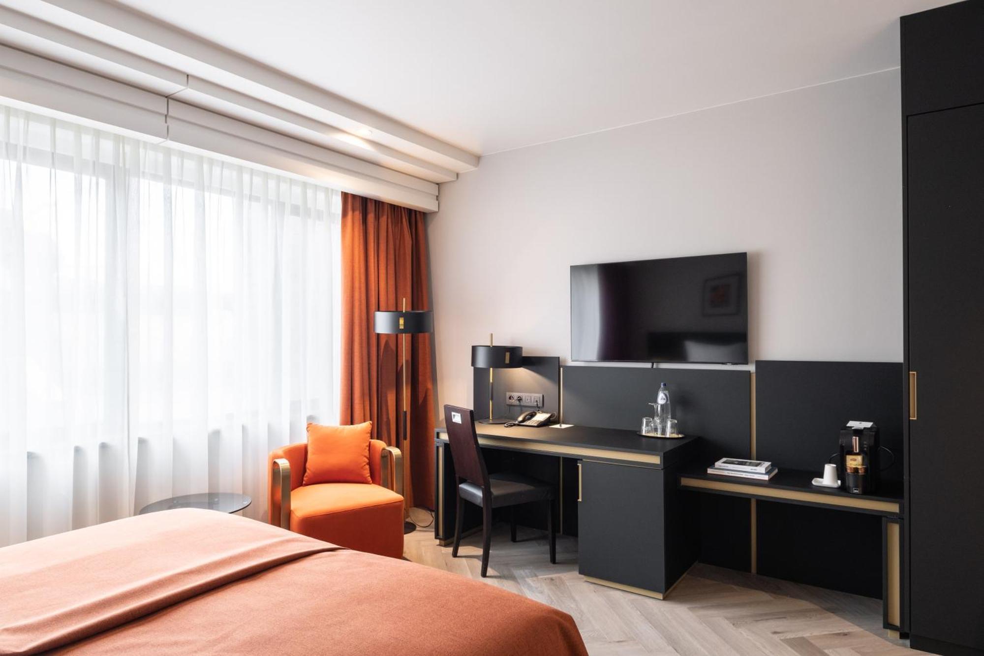 Hyllit Hotel Antwerpen Eksteriør billede